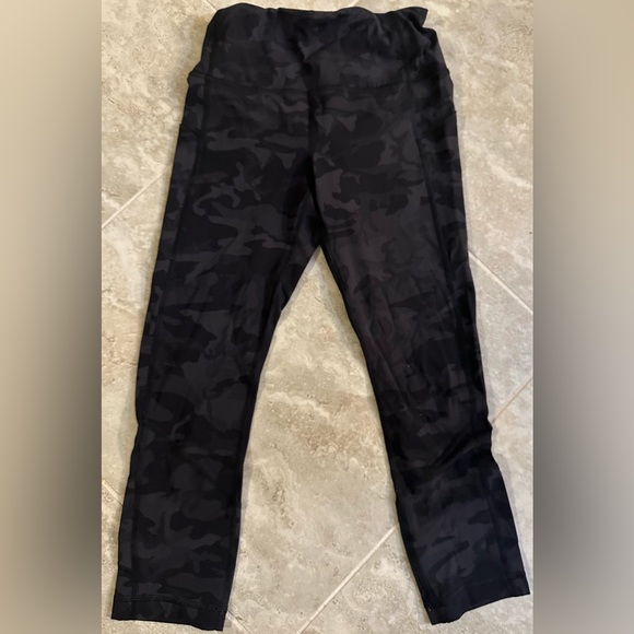 LULULEMON LEGGINGS - Picture 1 of 2